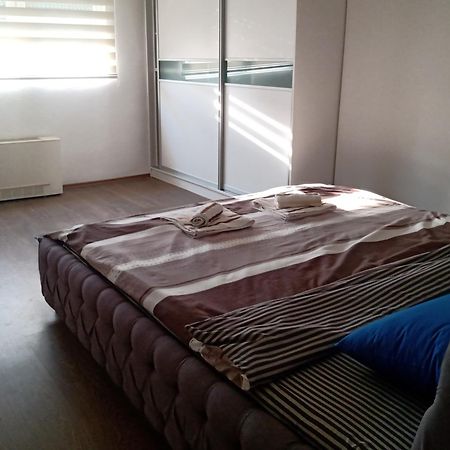 Central Lux Apartment Üsküp Dış mekan fotoğraf